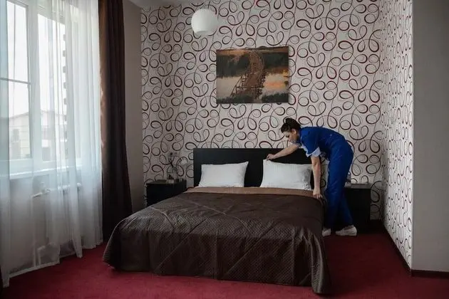 Standard Tek Büyük Yataklı Oda