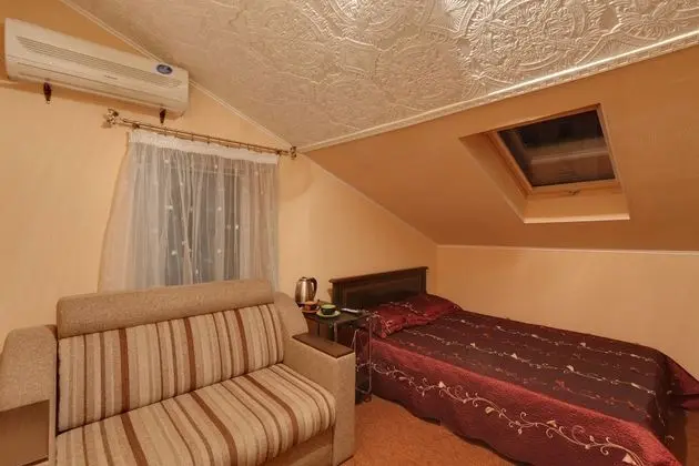 Standard Tek Büyük Yataklı Oda