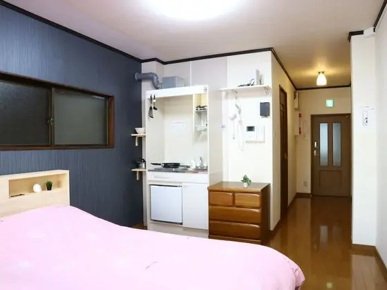 Ev (Private Vacation)