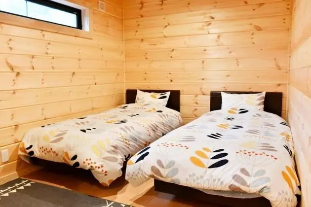 Ev (Private Vacation)
