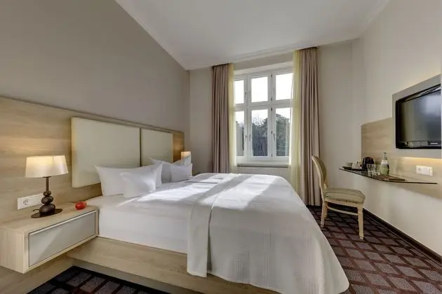 Tek Kişilik Oda, 1 Tek Kişilik Yatak