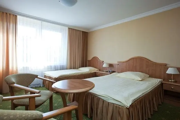 Üç Kişilik Oda, Balkon