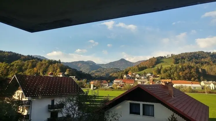 Deluxe Apart Daire, Dağ Manzaralı