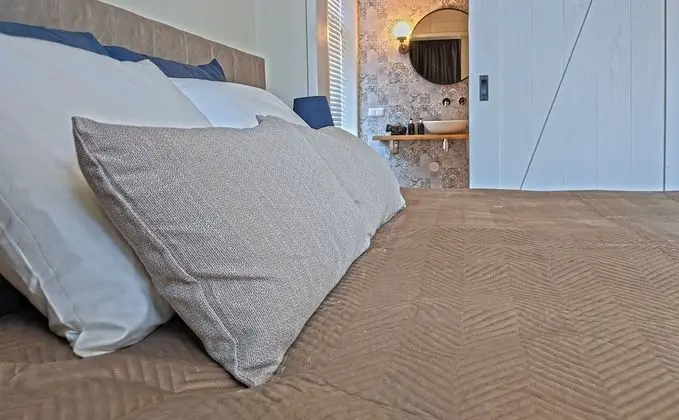 Comfort Tek Büyük veya İki Ayrı Yataklı Oda