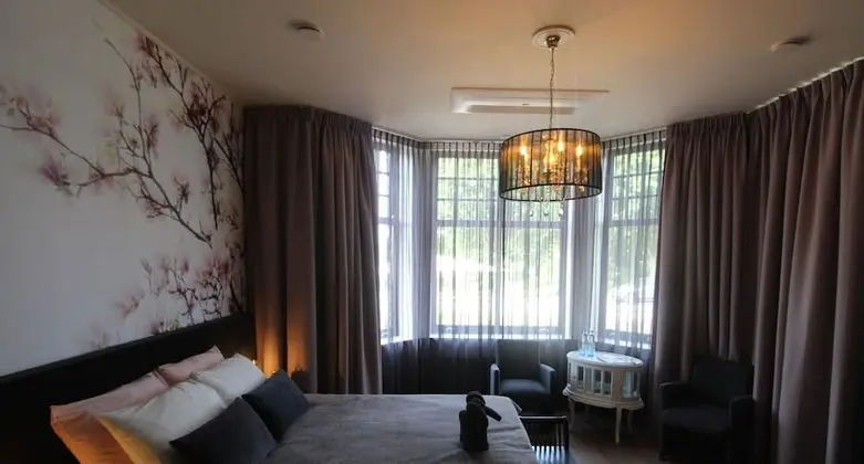 Comfort Tek Büyük veya İki Ayrı Yataklı Oda, Engellilere Uygun