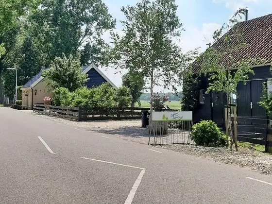 Ev