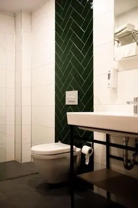 Standart Geniş Oda,Şehir Manzaralı,Balkonsuz