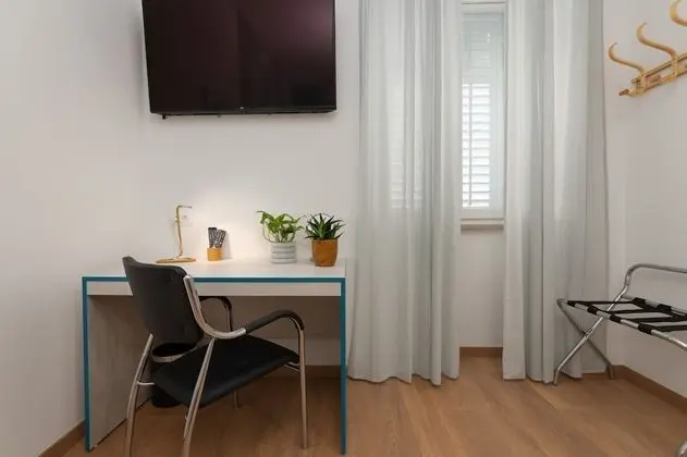 Superior Tek Büyük veya İki Ayrı Yataklı Oda