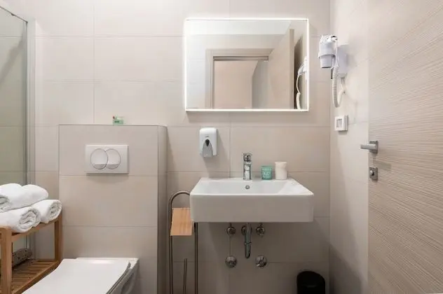 Superior Tek Büyük veya İki Ayrı Yataklı Oda