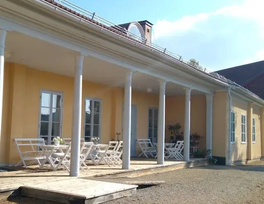İki Ayrı Yataklı Oda, Ortak Banyo (Steffansons)
