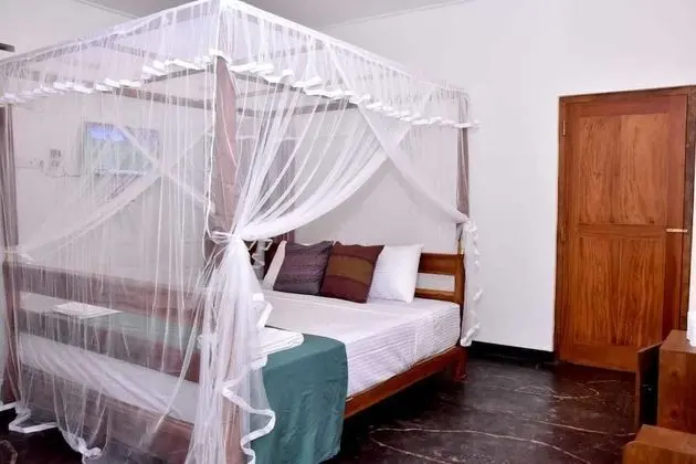 Superior Apart Daire, Bahçe Manzaralı