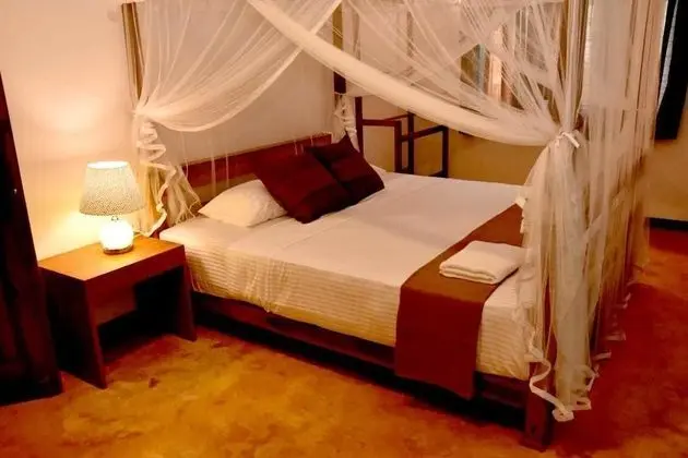 Superior Apart Daire, Bahçe Manzaralı