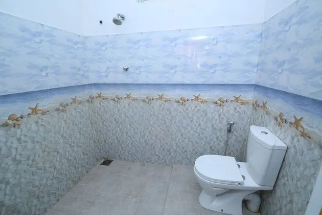 Standard Tek Büyük Yataklı Oda, Havuz Manzaralı