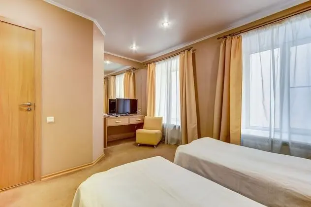 Comfort Tek Büyük veya İki Ayrı Yataklı Oda