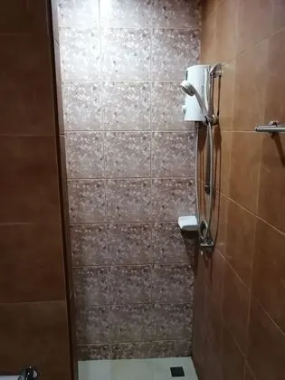 Basic Tek Büyük veya İki Ayrı Yataklı Oda