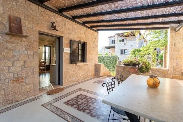 Villa, Deniz Manzaralı (Oria)
