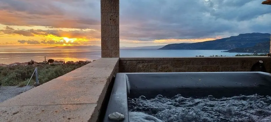 Villa, Deniz Manzaralı (Passava)