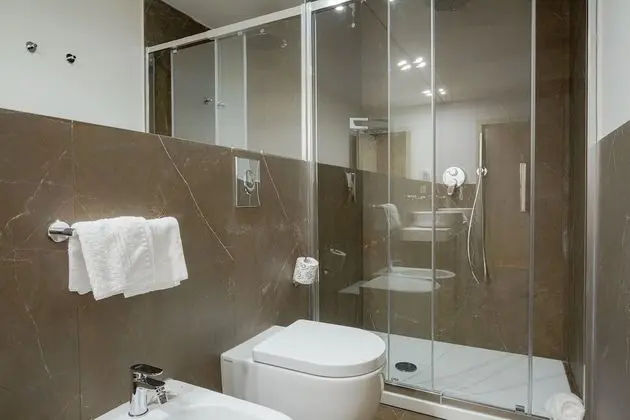 Superior Tek Büyük Yataklı Oda