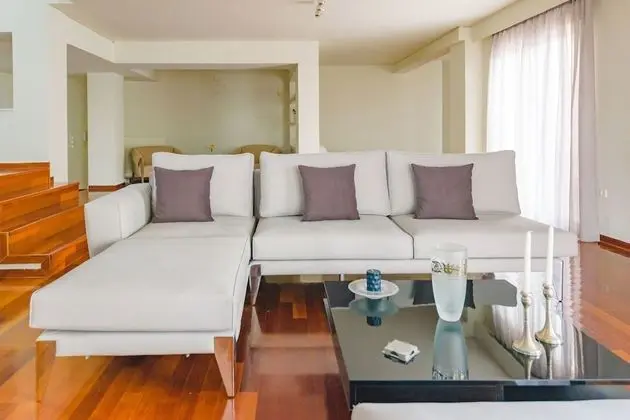 Villa, 4 Yatak Odası, Kişiye Özel Havuzlu