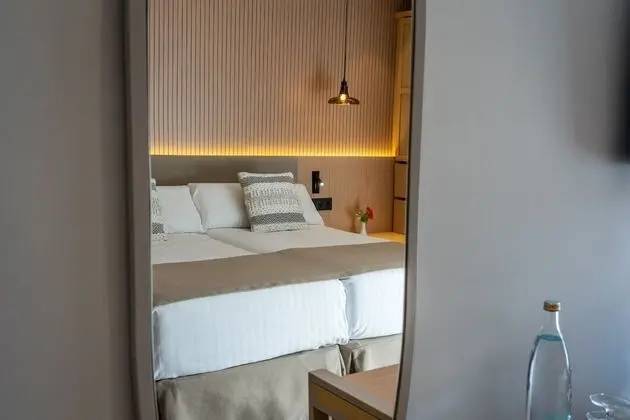 Tek Büyük veya İki Ayrı Yataklı Oda, Balkon (Maris Plus)