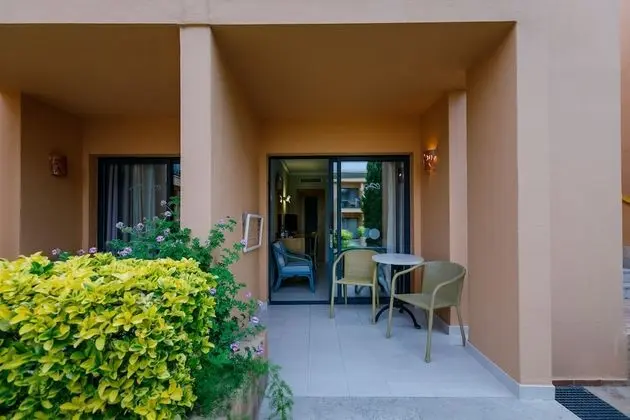Tek Büyük Yataklı Oda, Balkon (Maris)