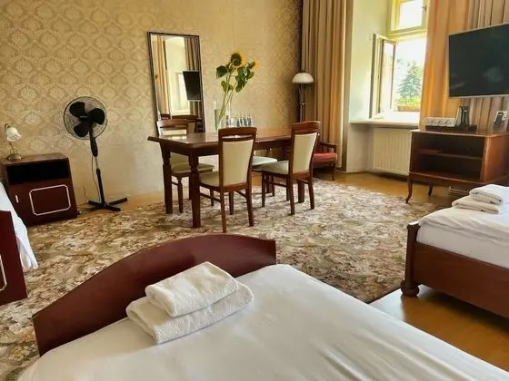 Family Dört Kişilik Oda