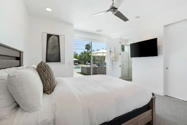 Ev (5 Bedrooms)