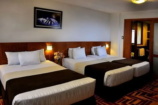 Standard Üç Kişilik Oda, Şehir Manzaralı