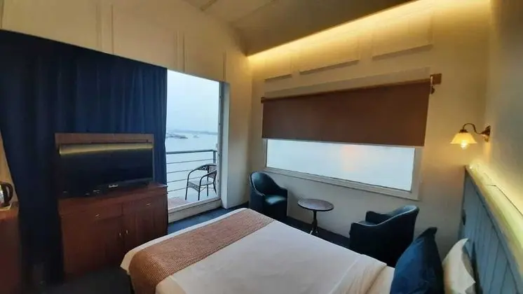 River Cabins