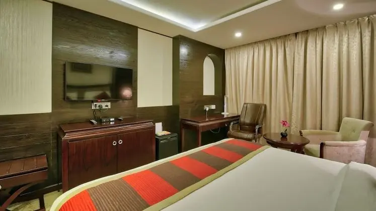Deluxe Tek Büyük veya İki Ayrı Yataklı Oda