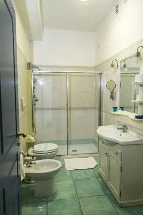 Standard Dört Kişilik Oda