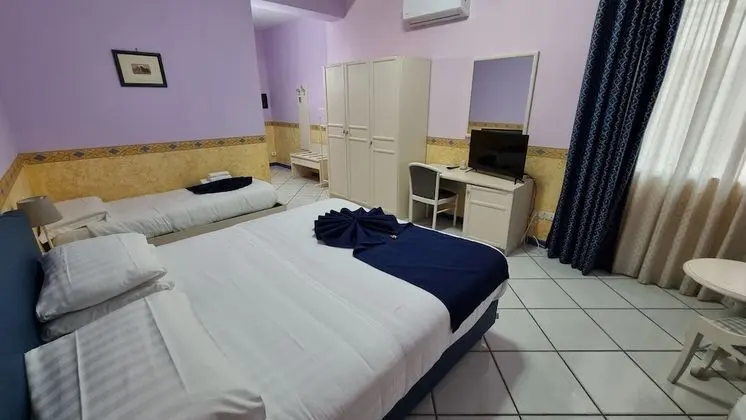 Standard Üç Kişilik Oda