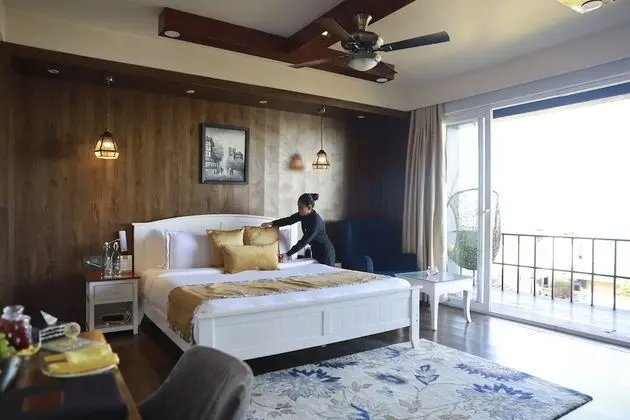 Superior Villa, 1 Yatak Odası, Özel Banyo, Havuz Manzaralı