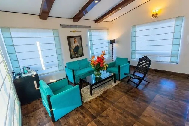 Superior Villa, 1 Yatak Odası, Özel Banyo, Havuz Manzaralı