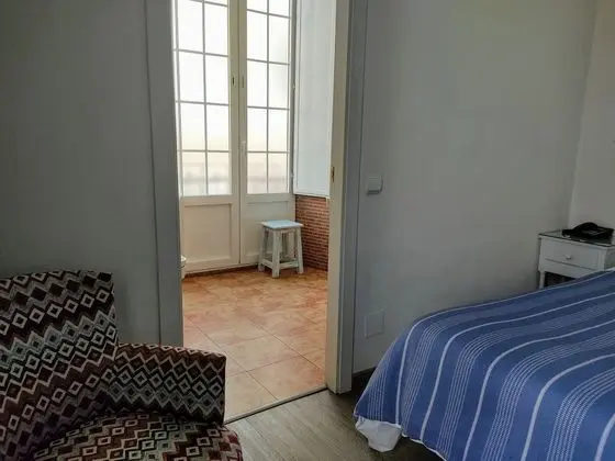 Üç Kişilik Oda