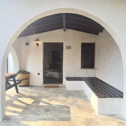 Standard Jakuzili Köy Evi