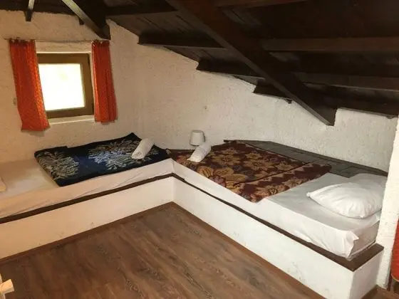 Villa 1