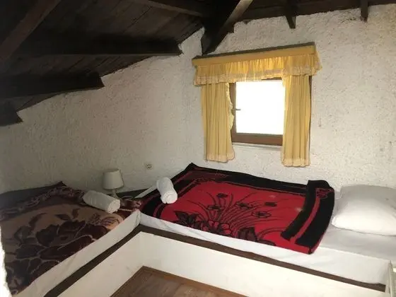 Villa 1
