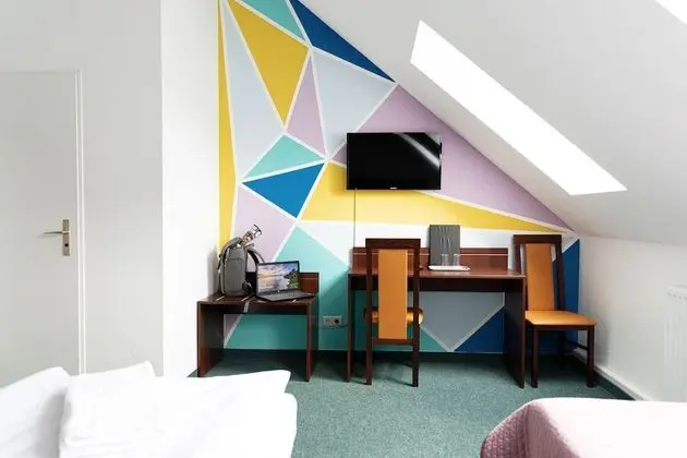 Basic Tek Büyük Yataklı Oda