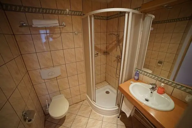 Comfort Tek Büyük Yataklı Oda