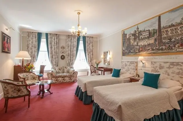 Superior Tek Büyük Yataklı Oda