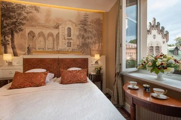 Tek Büyük Yataklı Oda