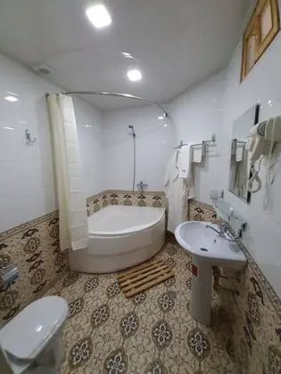 Classic Üç Kişilik Oda