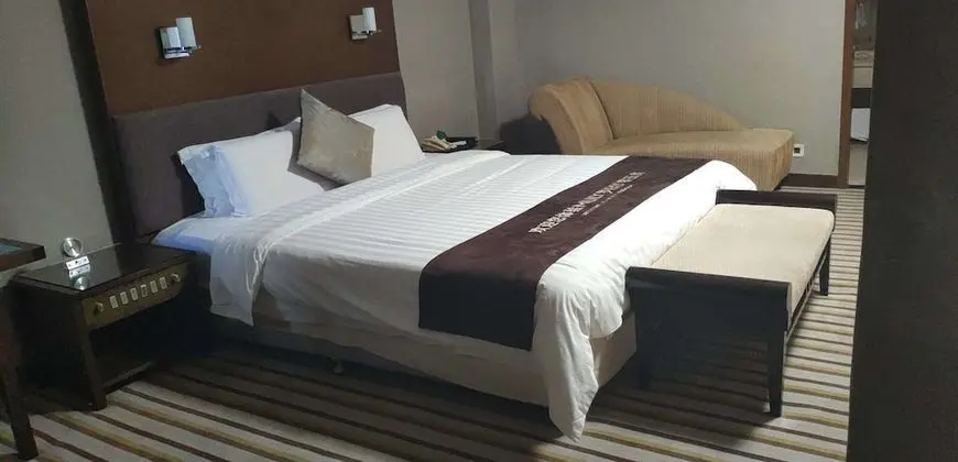 Design Tek Büyük Yataklı Oda