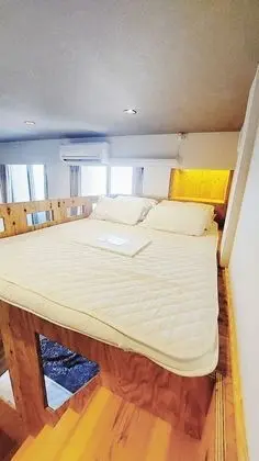 Family Oda, Mutfak (with Private Bathroom)