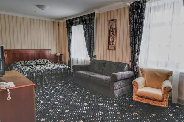 Standard Tek Büyük Yataklı Oda