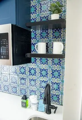 Luxury Stüdyo, 1 En Büyük (King) Boy Yatak, Sigara İçilmez, Küçük Mutfak (Unit 2)