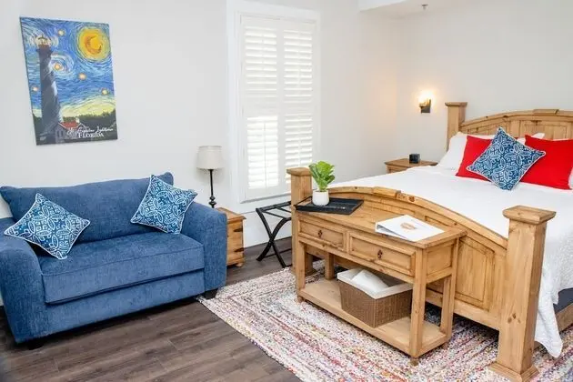 Luxury Stüdyo Süit, 1 Yatak Odası, Sigara İçilmez, Küçük Mutfak (Unit 3)