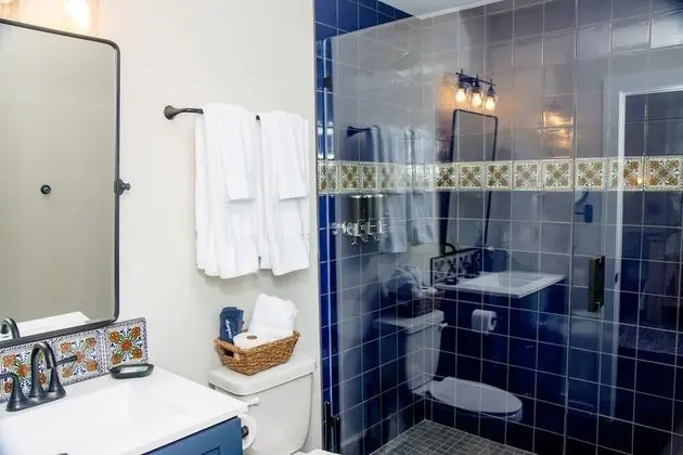 Luxury Stüdyo Süit, 1 Yatak Odası, Sigara İçilmez, Küçük Mutfak (Unit 3)