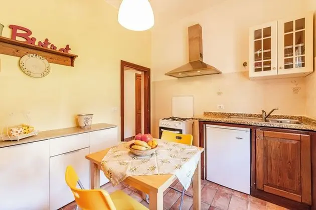 Family Apart Daire, Birden Çok Yatak, Bahçeli (Pomegranate apt with shared pool)